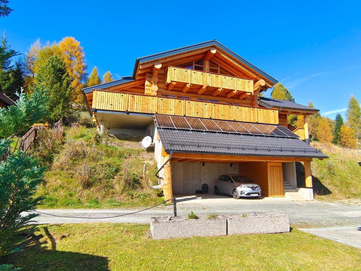 Falkenblick Hochrindl Bagian luar foto